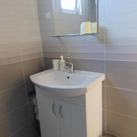 Apartman Maris Apartment *