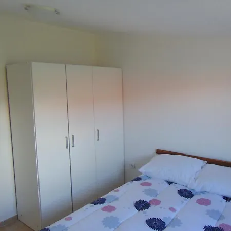 Apartman Maris Apartment